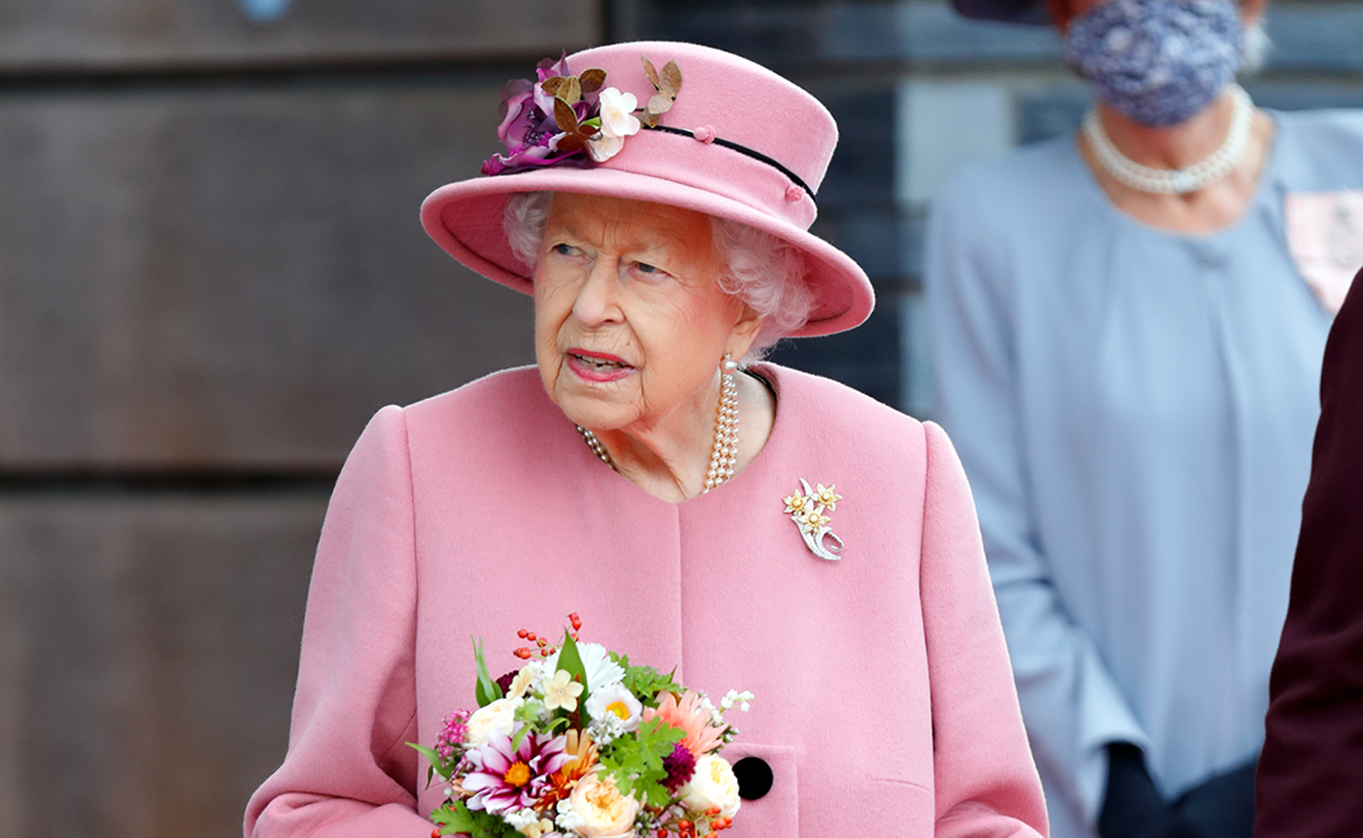 Queen Elizabeth II tests positive for COVID-19 after avoiding the virus for almost two years