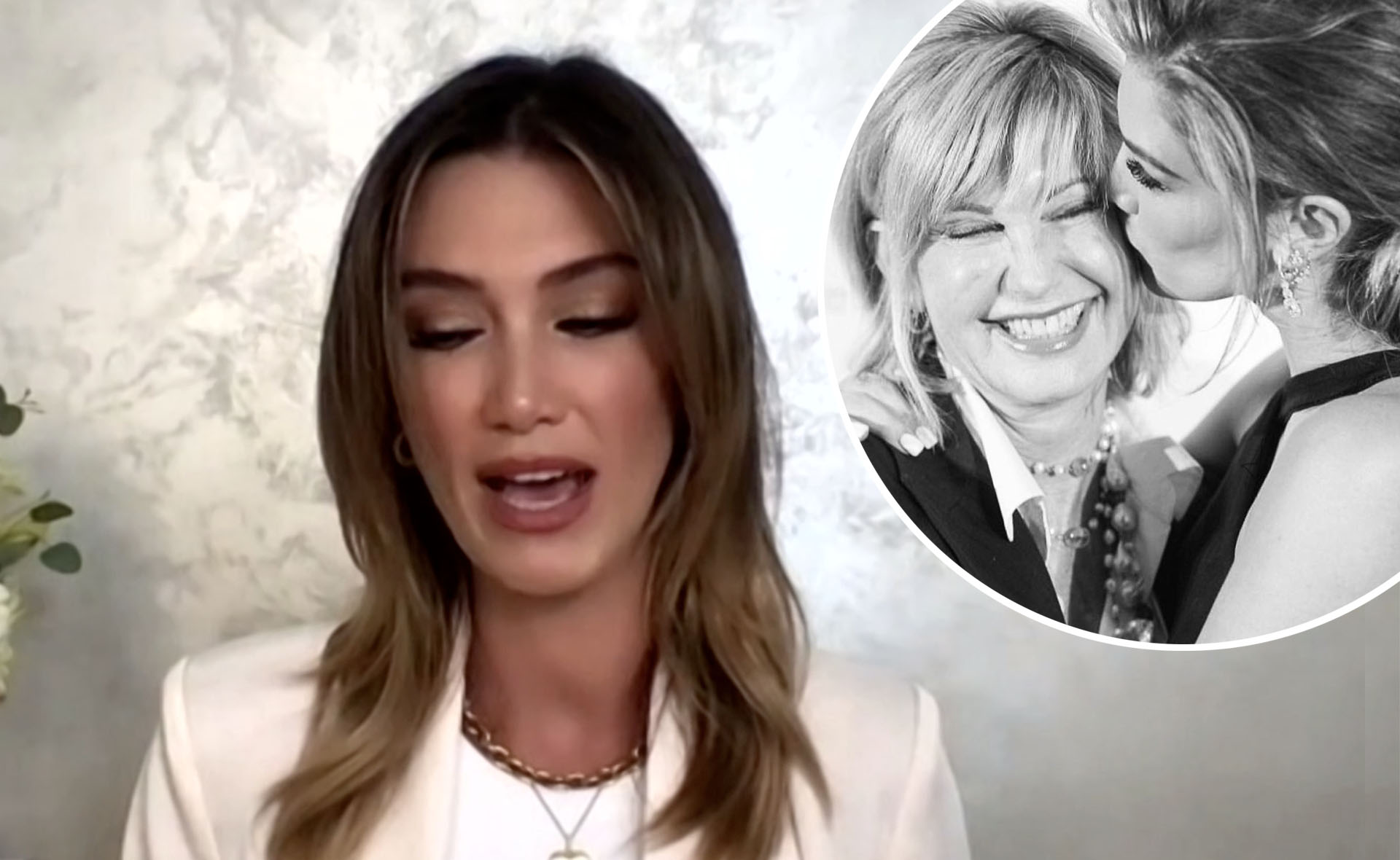 Delta Goodrem breaks into tears as she recalls her final contact with Olivia Newton-John on Sunrise