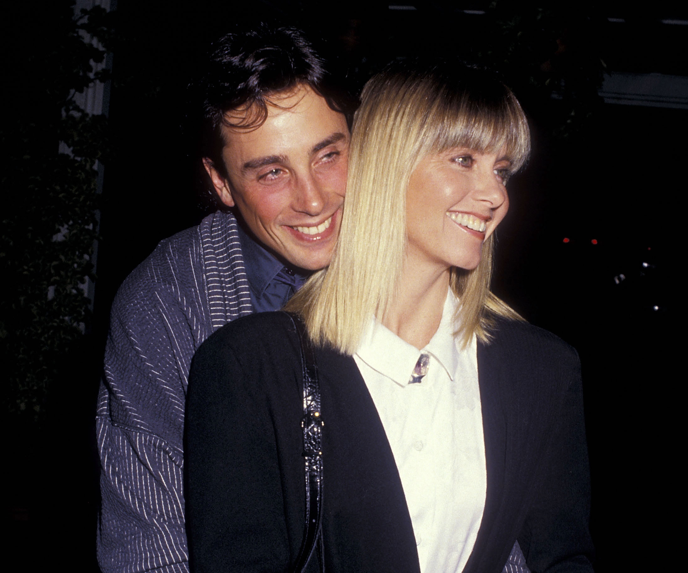 Olivia Newton-John’s first husband breaks his silence after her tragic death: “So overwhelmed”