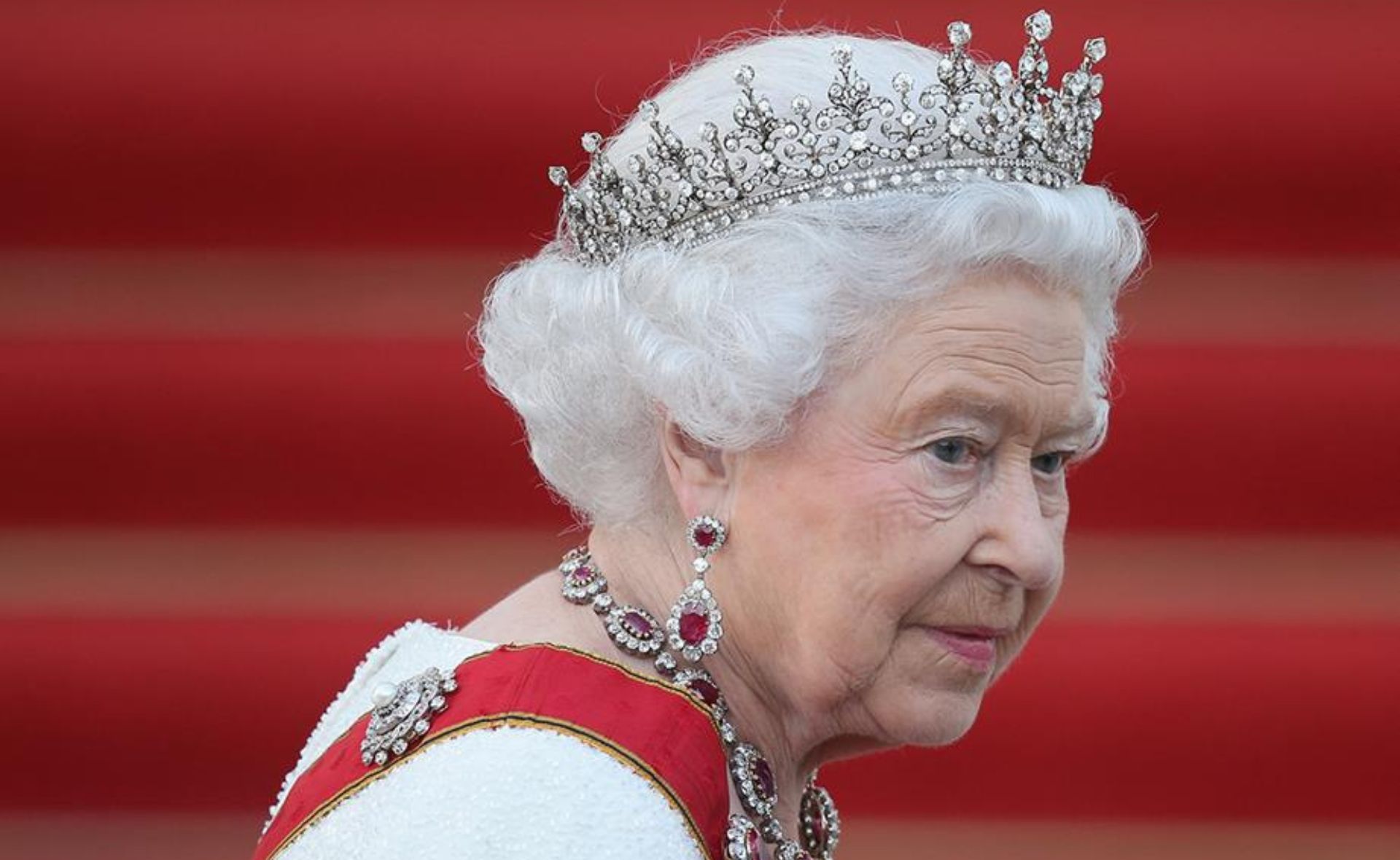 How has the line of succession changed after the death of Queen Elizabeth II?