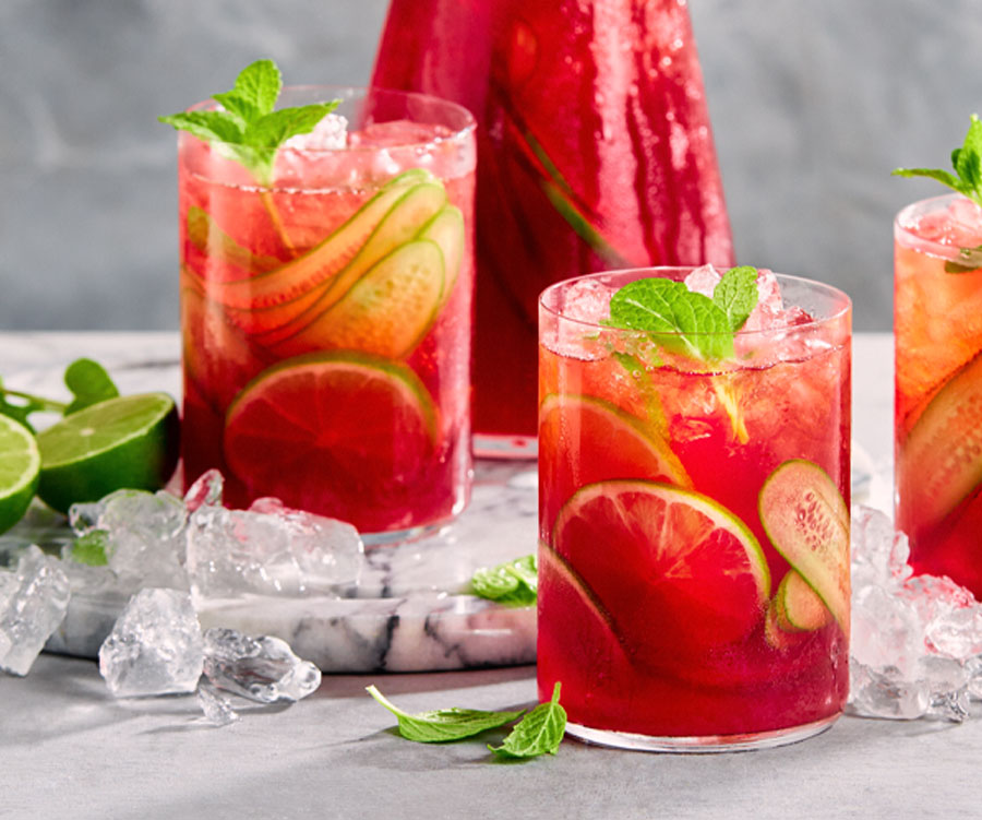 Fresh drink recipe: cranberry, lime and mint iced tea