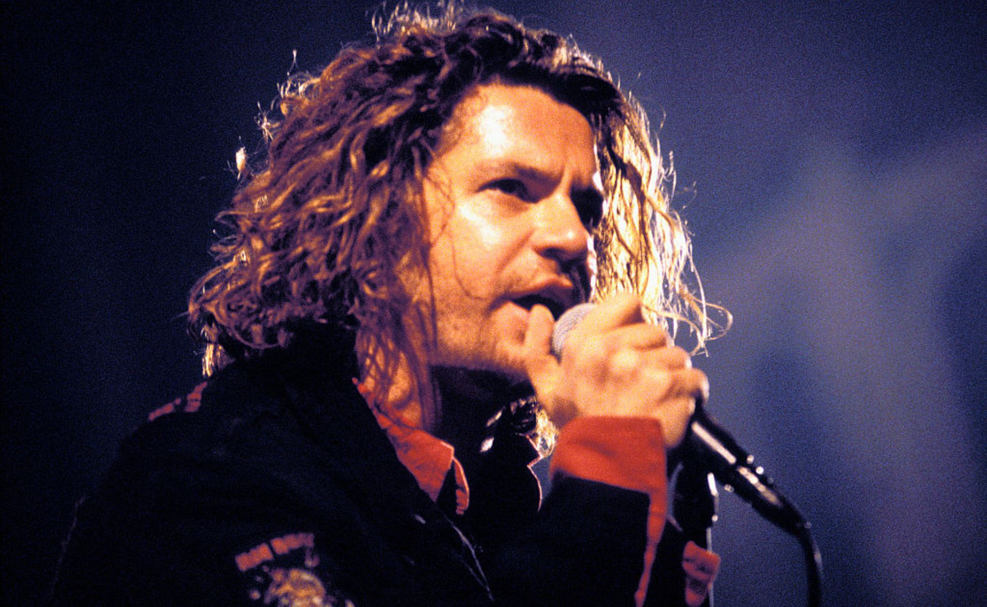 INXS wanted Michael Hutchence replace by female singer
