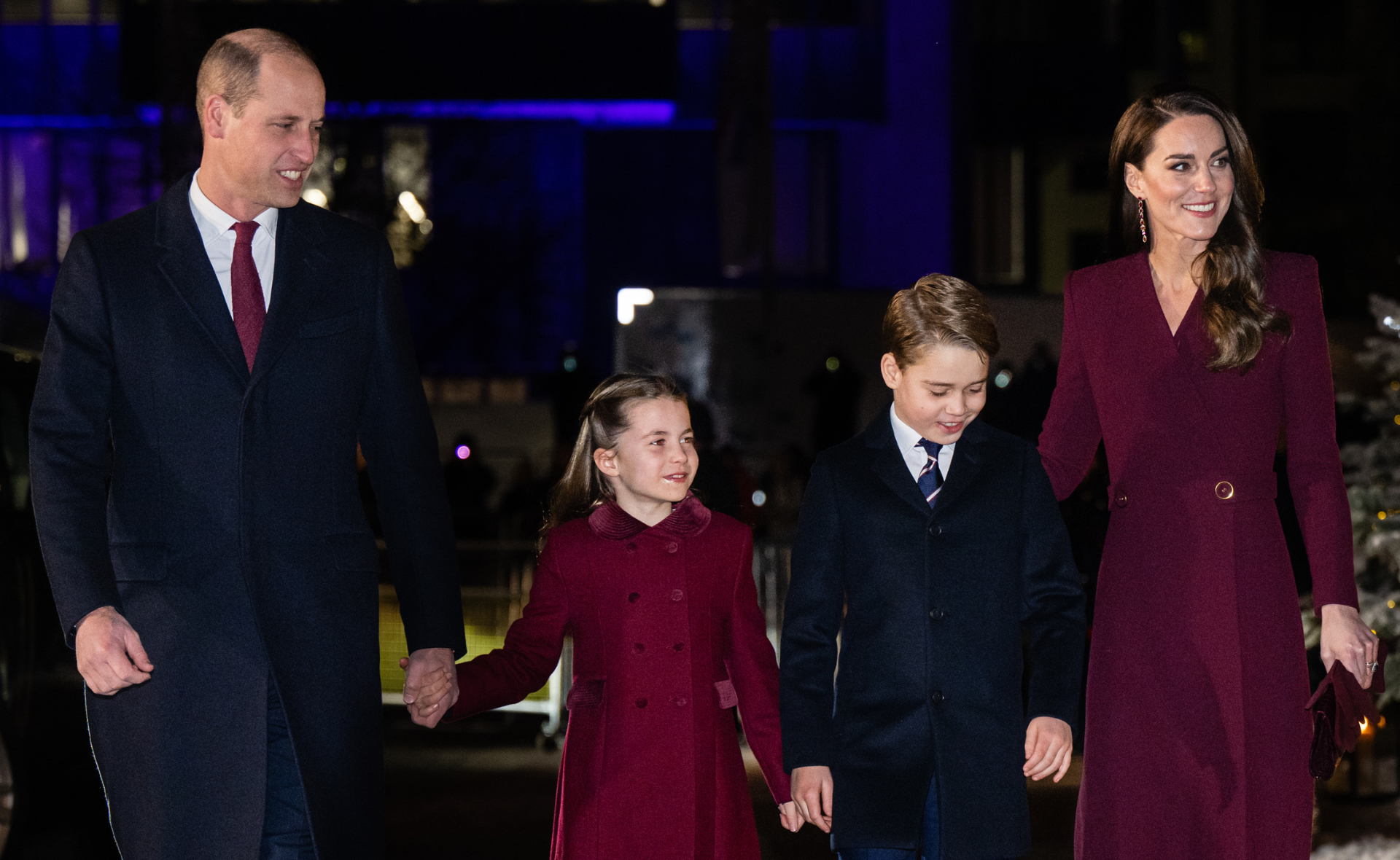 Kate pays touching tribute to Queen Elizabeth in emotional carols service