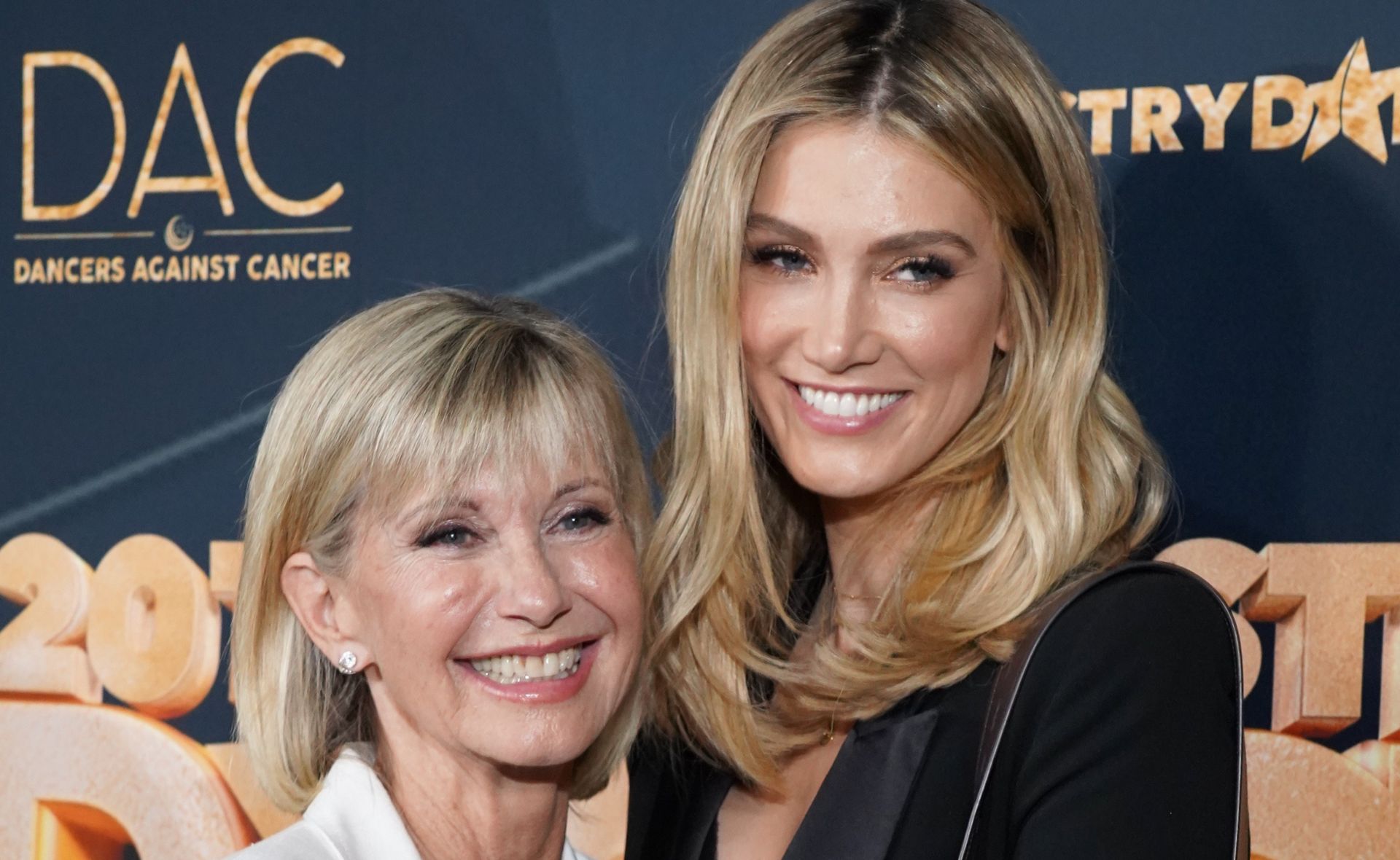 Delta Goodrem impresses A-listers with her tribute to Olivia Newton-John