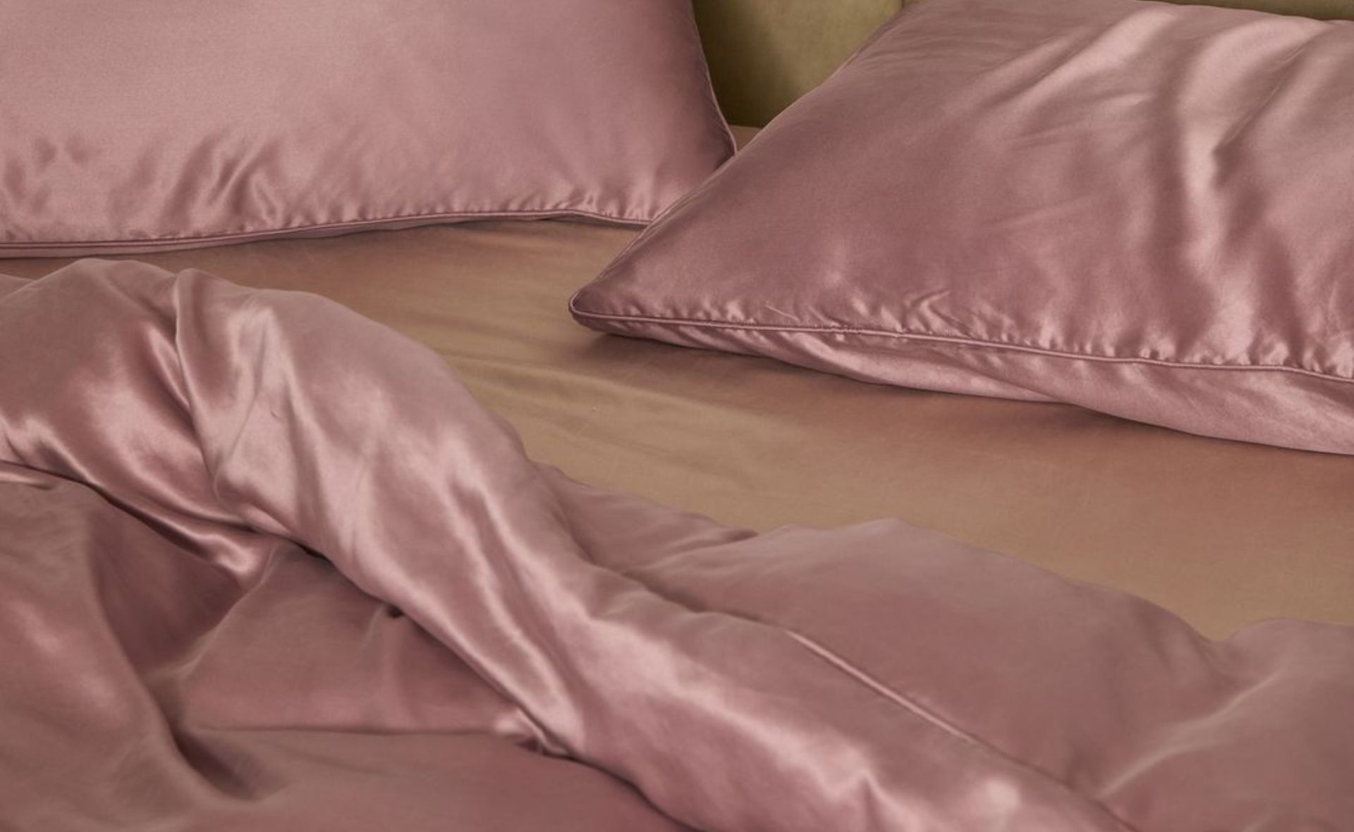 Slip into sweet dreams with silky soft bed sheets