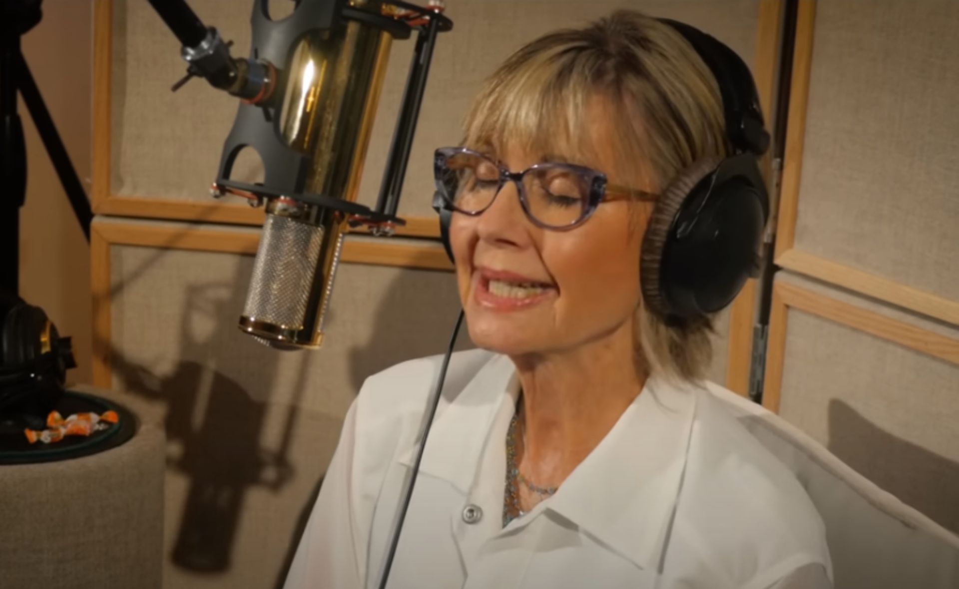 The last ever song Olivia Newton-John recorded has been released – and it features Dolly Parton!