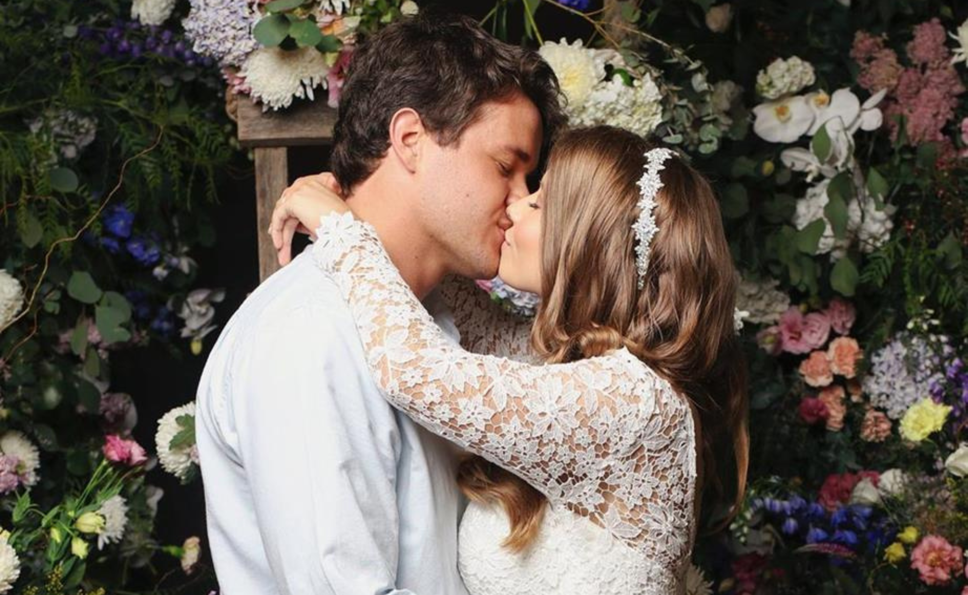 Bindi Irwin divulges on plans to renew her wedding vows with Chandler Powell