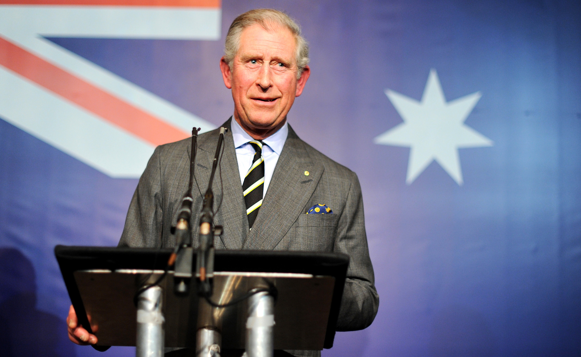 PM Anthony Albanese formally invites King Charles to Australia after alleged royal snub
