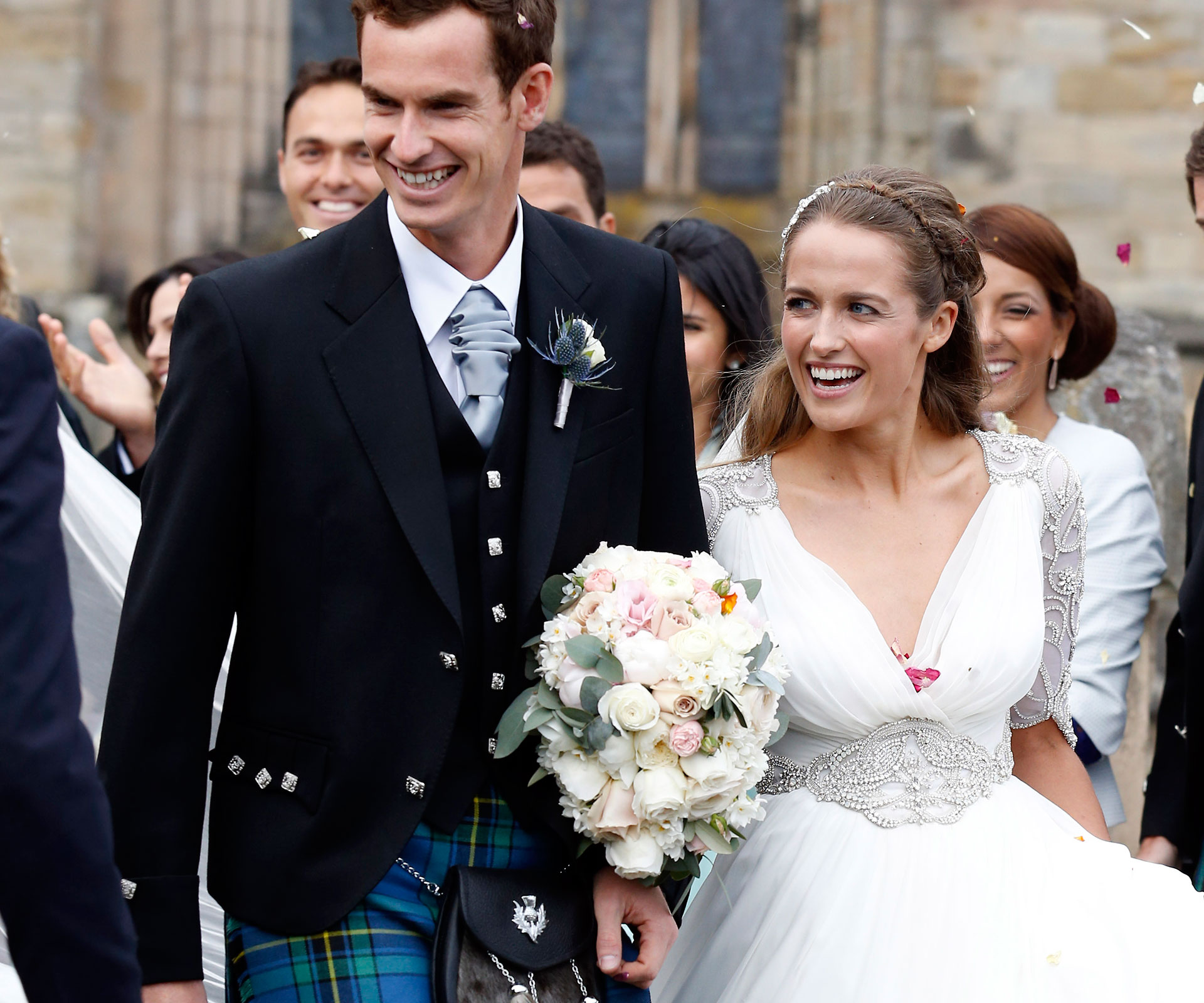 Tennis star Andy Murray marries Kim Sears!