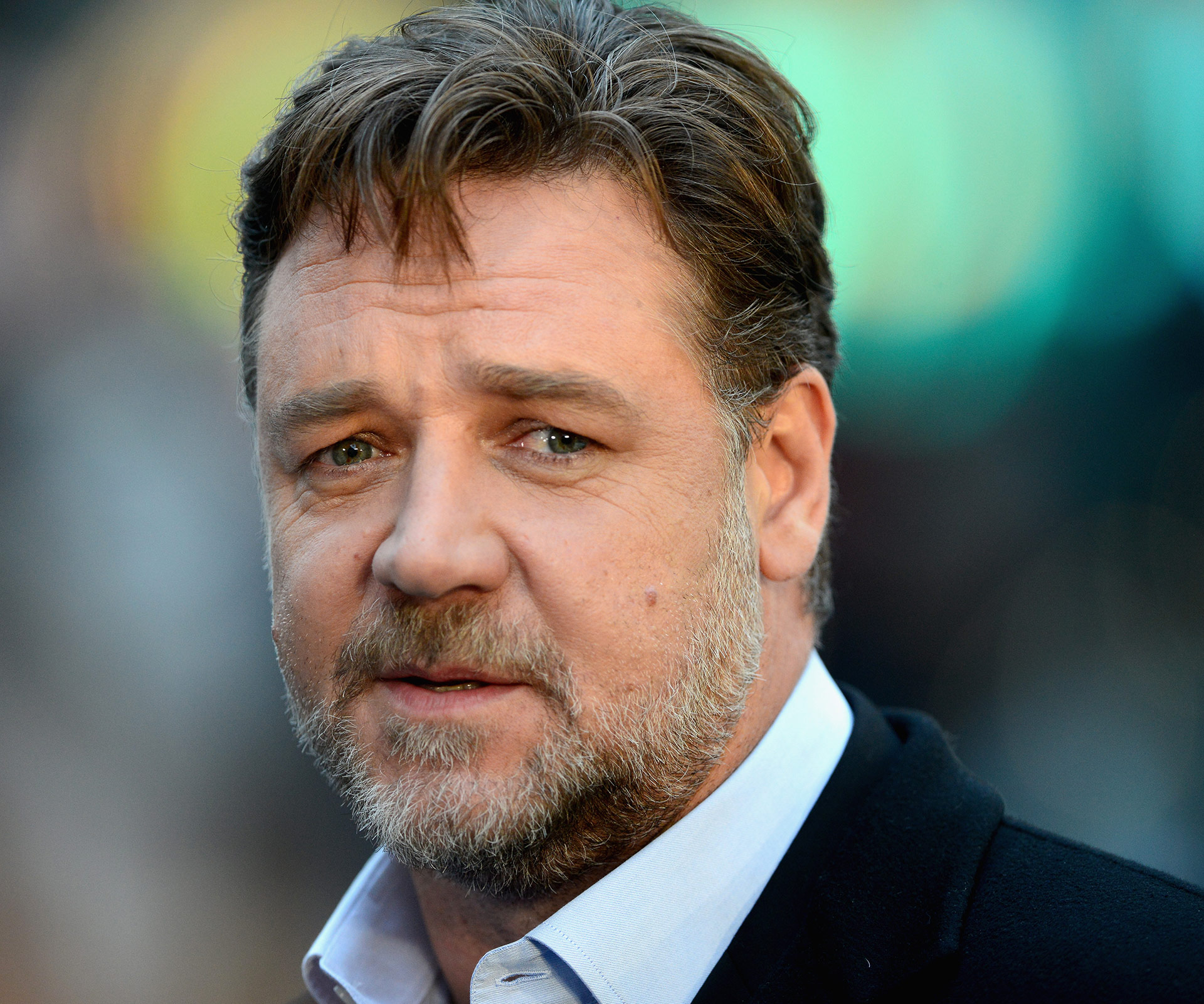 “It’s just something he liked to do”: Russell Crowe relives getting pranked called by Michael Jackson