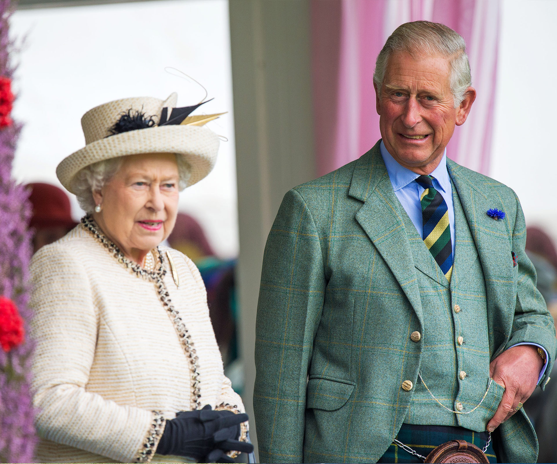 The Queen and Prince Charles make personal donations to Nepal appeal