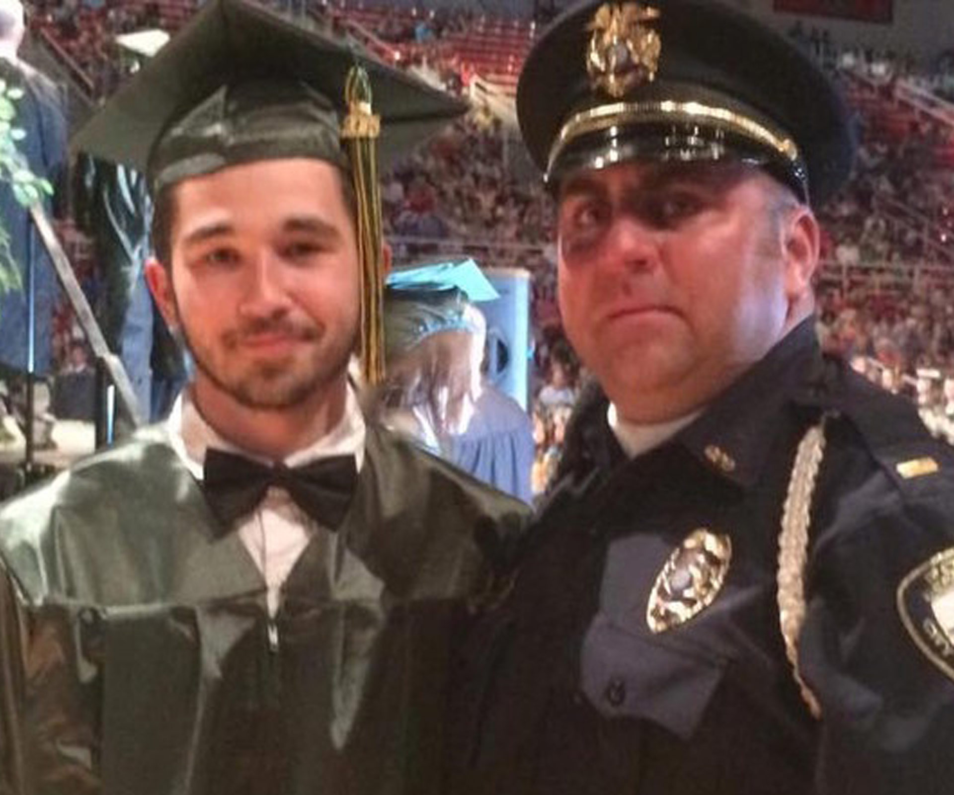 Police officer’s heart-warming act of support after teen is orphaned a week before graduating