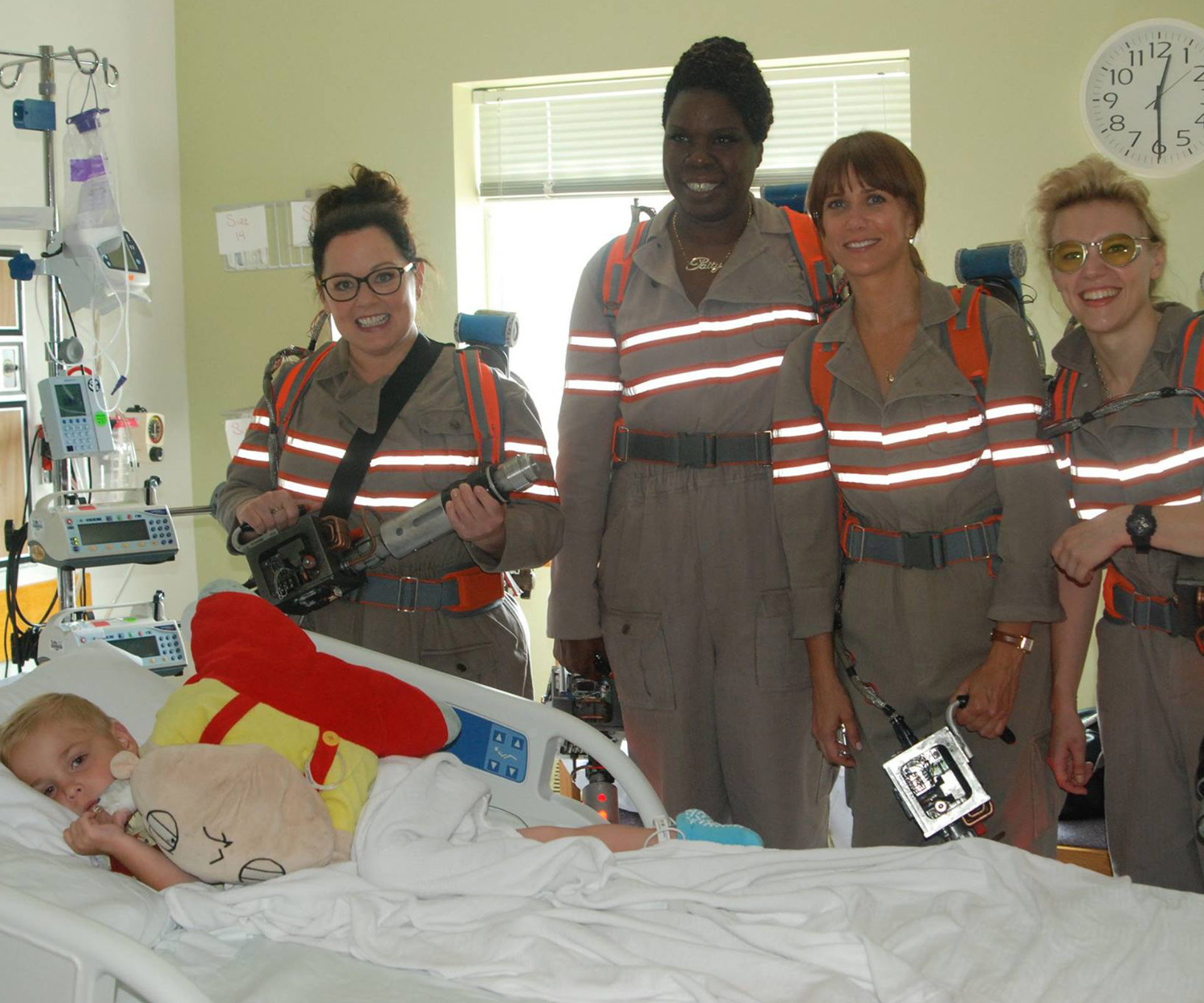 Who you gonna call? Melissa McCartney, Kristin Wiig and the cast of Ghostbusters reboot visit children’s hospital