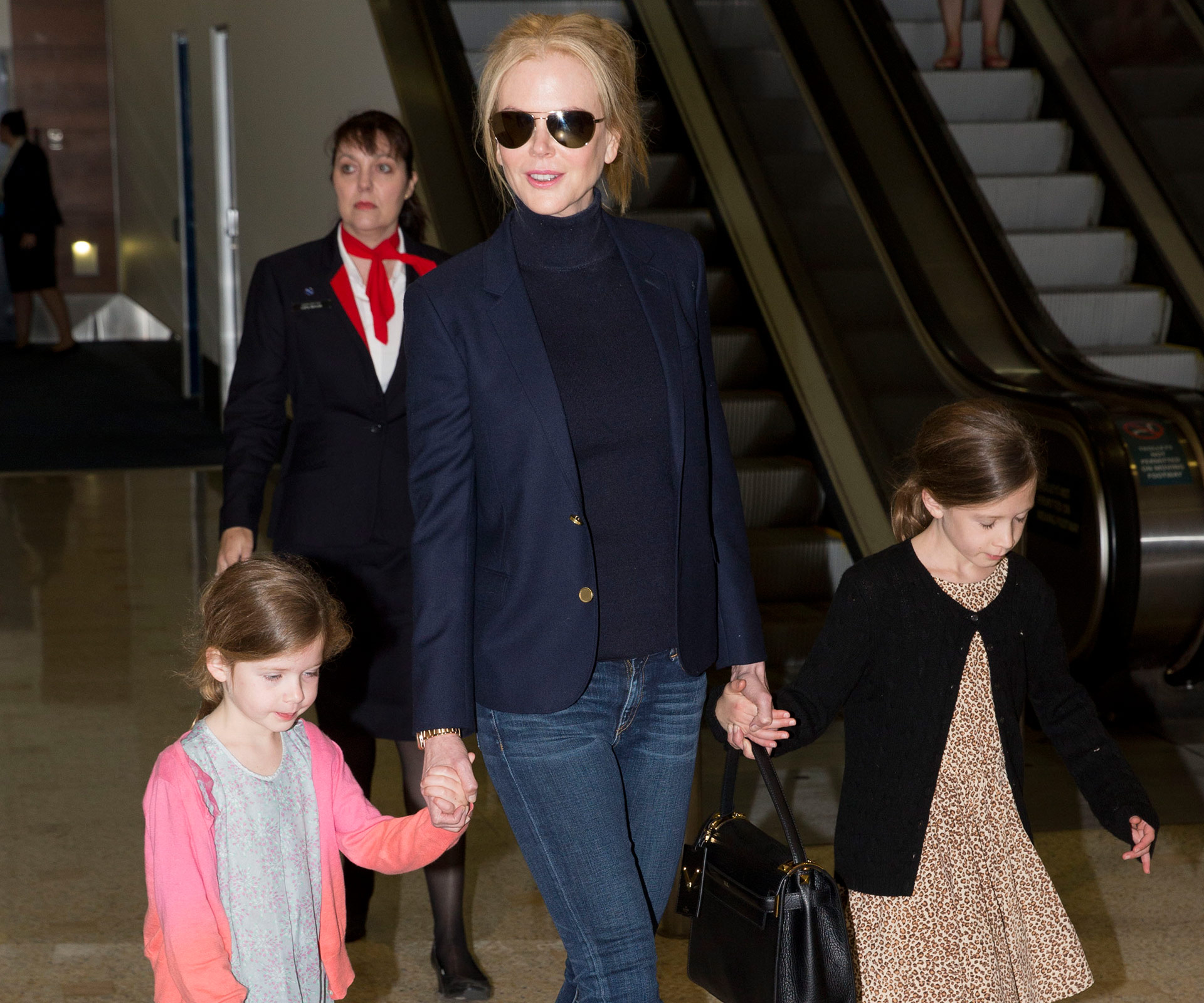 Nicole Kidman and her daughters hop back to Sydney to spend Easter with her family
