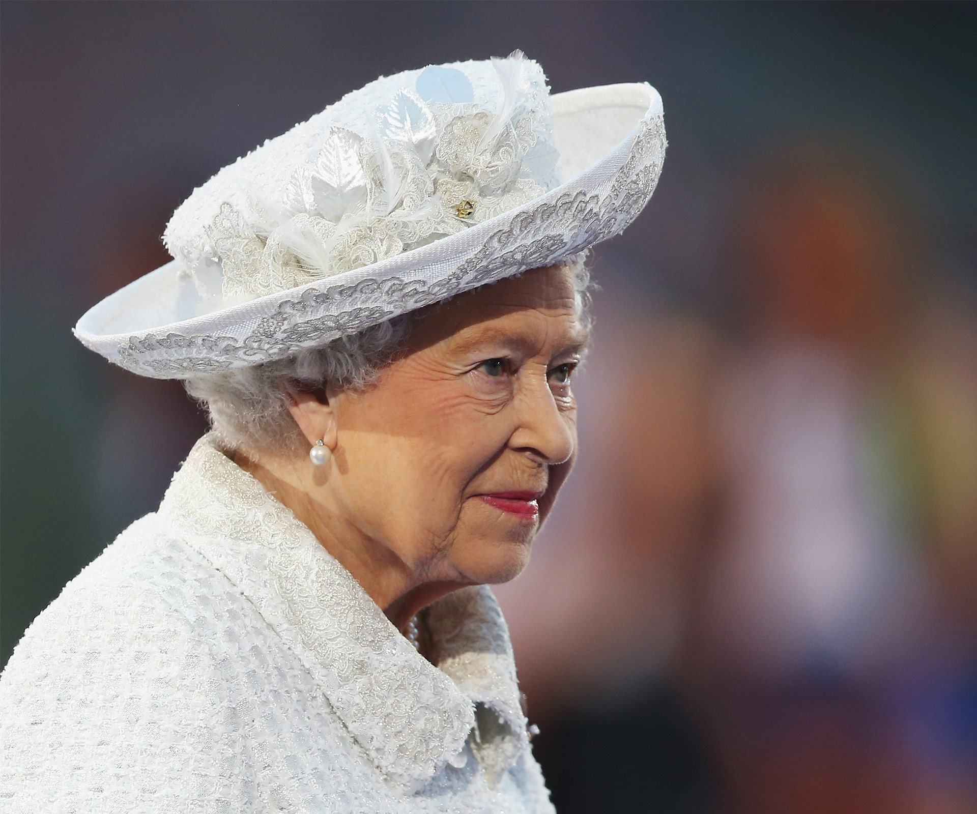 Queen Elizabeth’s reigning fashion through the ages