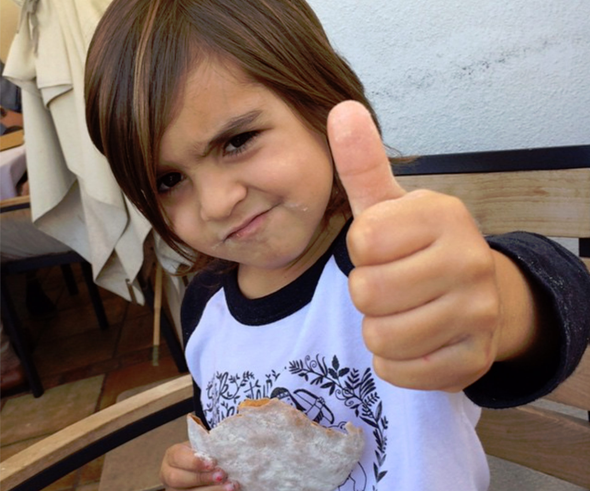 Mason and Reign Disick recreate “Charlie Bit My Finger” video
