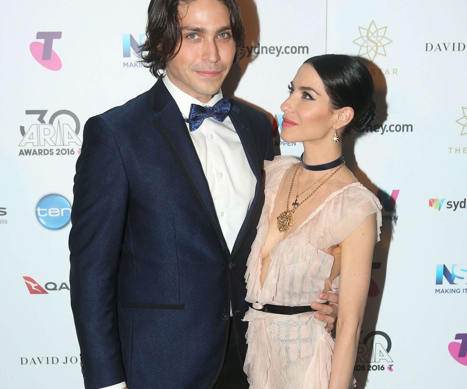 The Veronicas’ Lisa Origliasso is engaged!