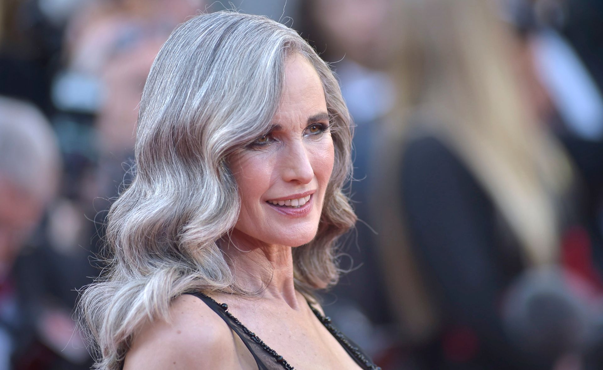Celebrities guide to embracing grey hair