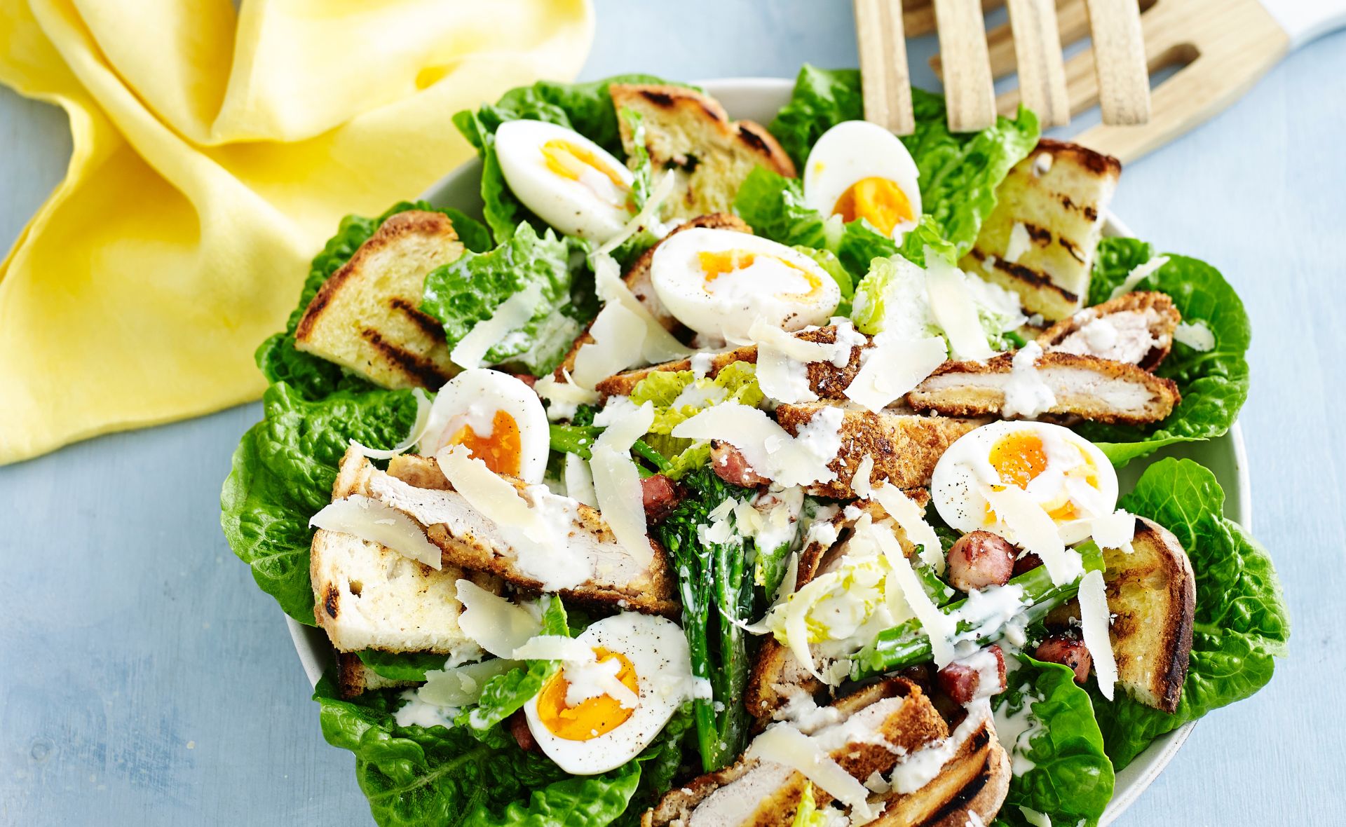 Chicken & cos Caesar salad