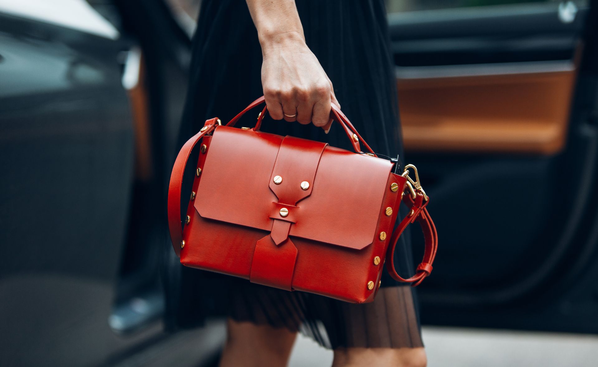 Get huge savings on handbags with these Black Friday sales